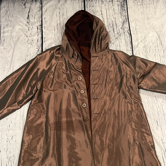 Women’s Reversible Brown Tan Rain Coat Jacket - Picture 7 of 10